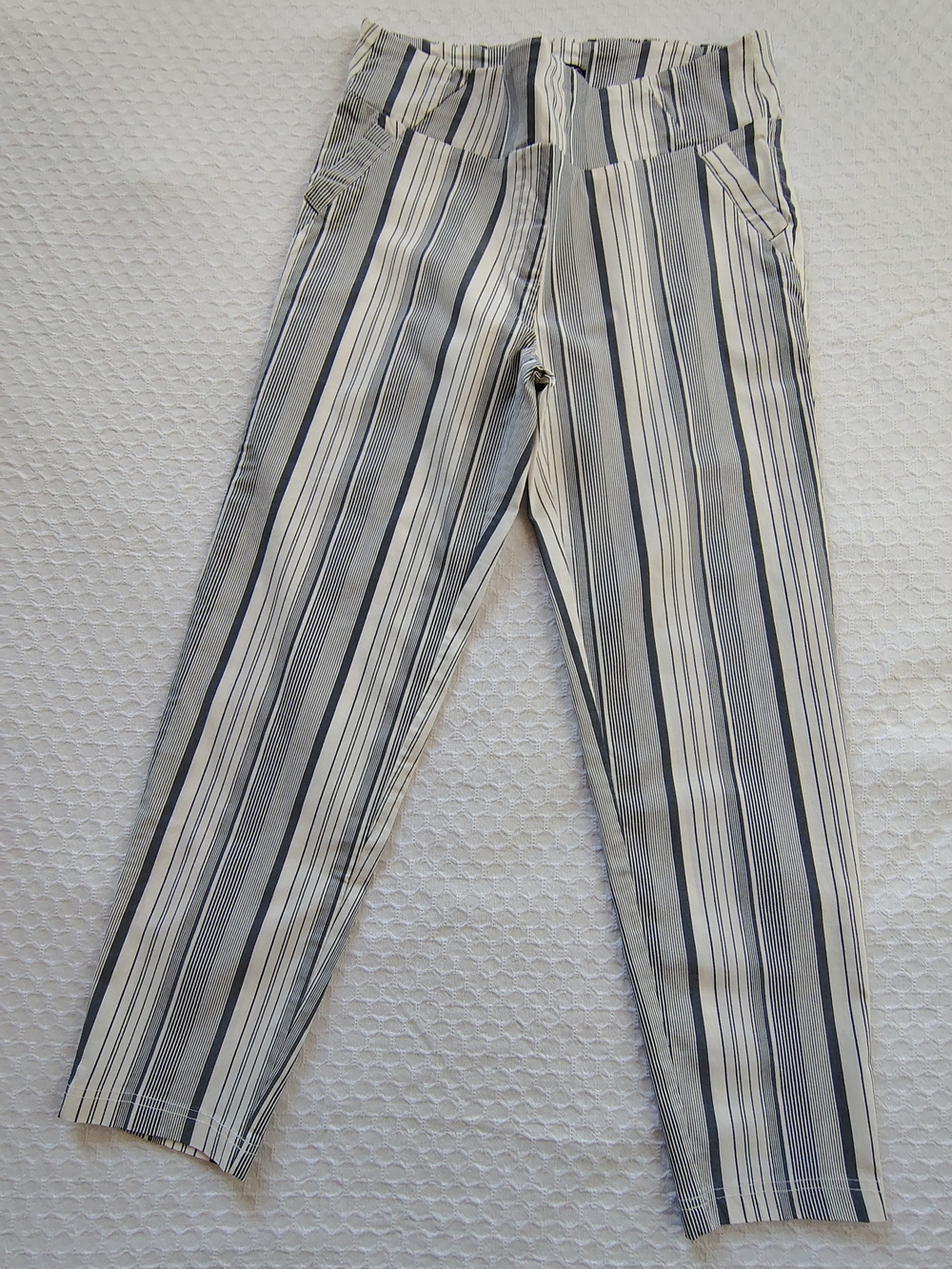 Soho Gray and Cream Vertical Stripe Chinos Size L.